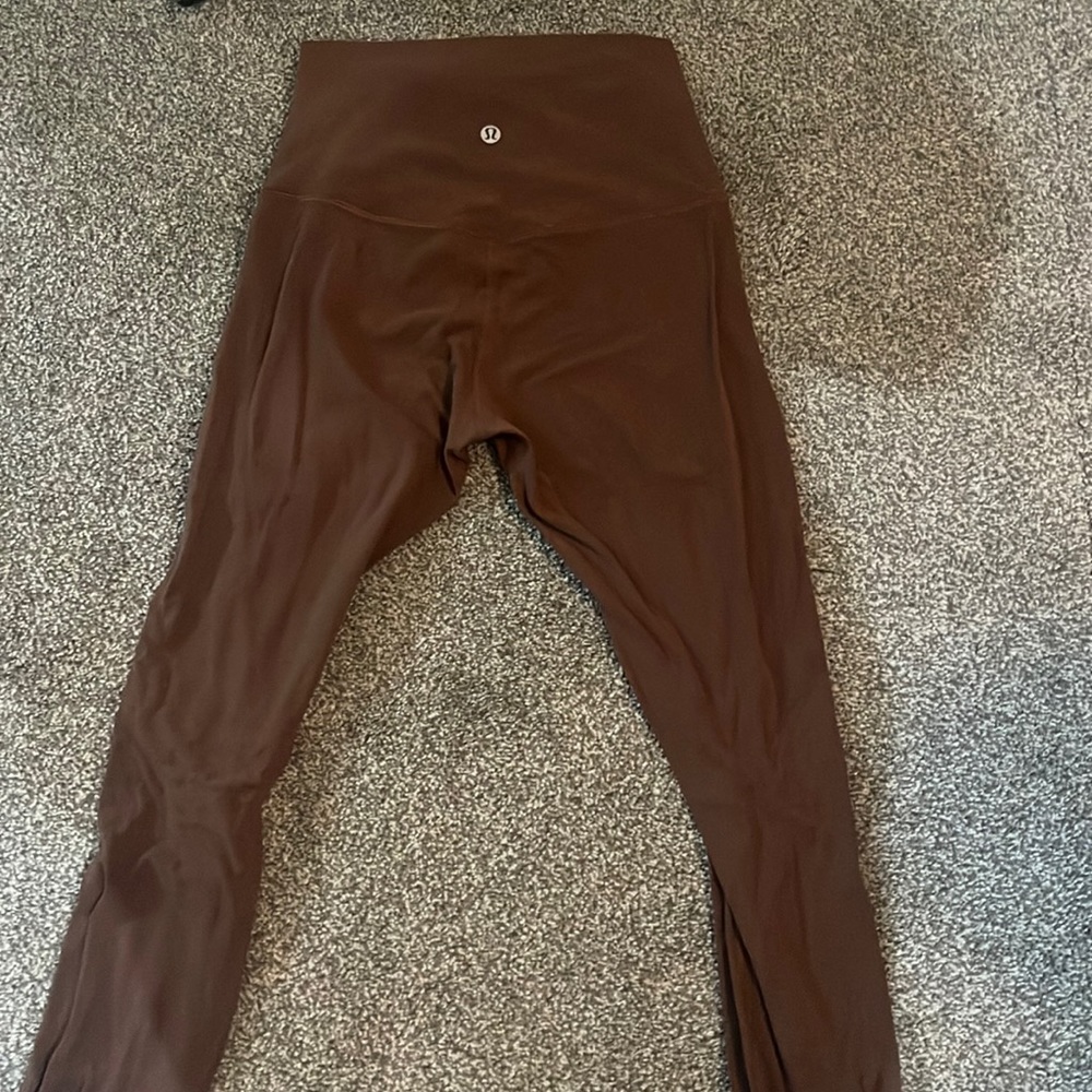 Lululemon align Earth